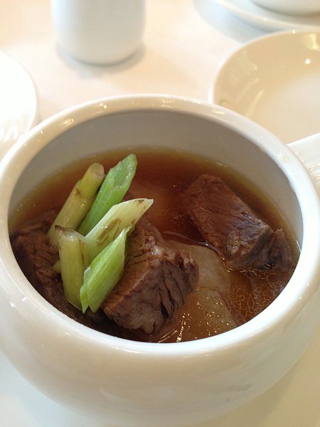 Braised de-boned short ribs in spicy Sze-Chuan sauce
