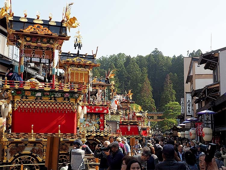 Takayaman Autumn Festival