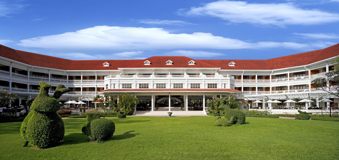 centara-grand-beach-resort-villas-hua-hin-exterior-1